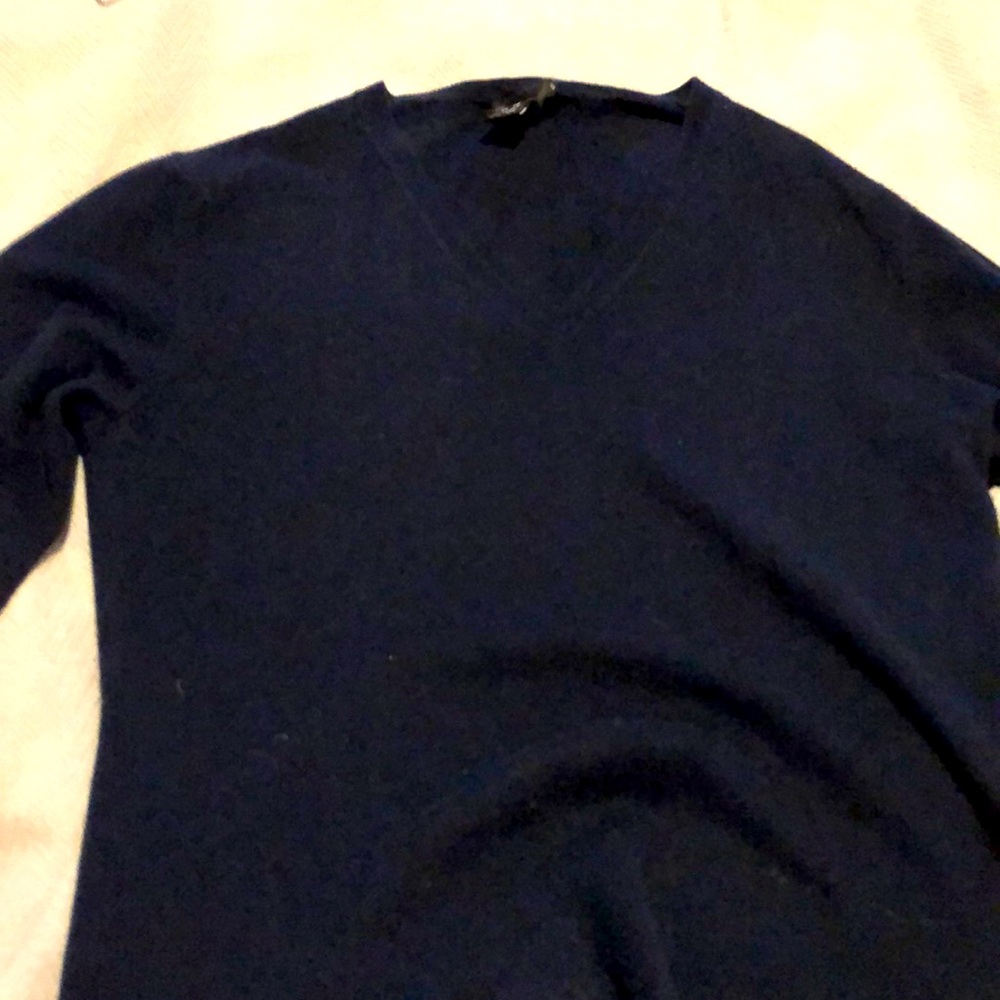 100% cashmere sweater